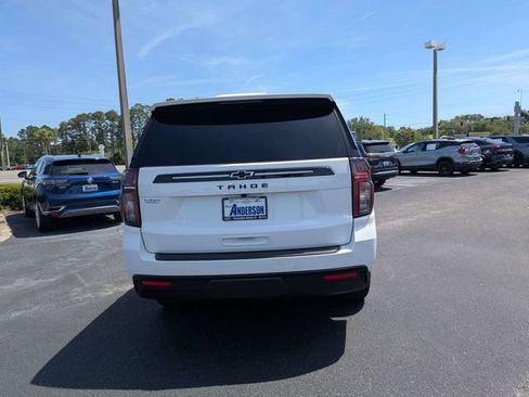 Used 2024 Chevrolet Tahoe Z71 w/ Luxury Package AWD/4WD image 4