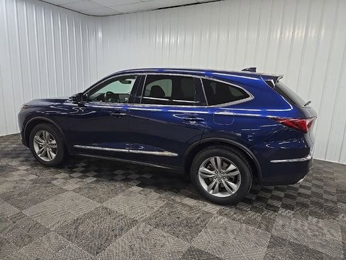 Used 2023 Acura MDX SH-AWD image 4