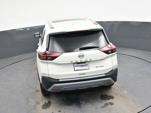 Used 2023 Nissan Rogue SV w/ SV Premium Package image 29