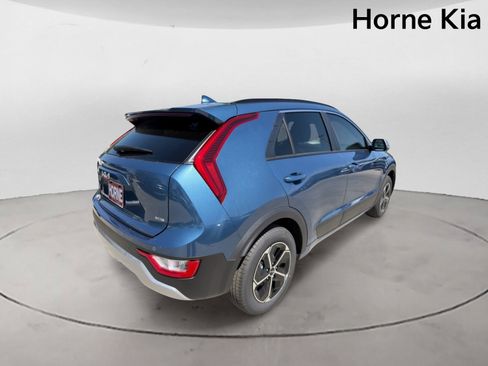New 2026 Kia Niro EX FWD image 4