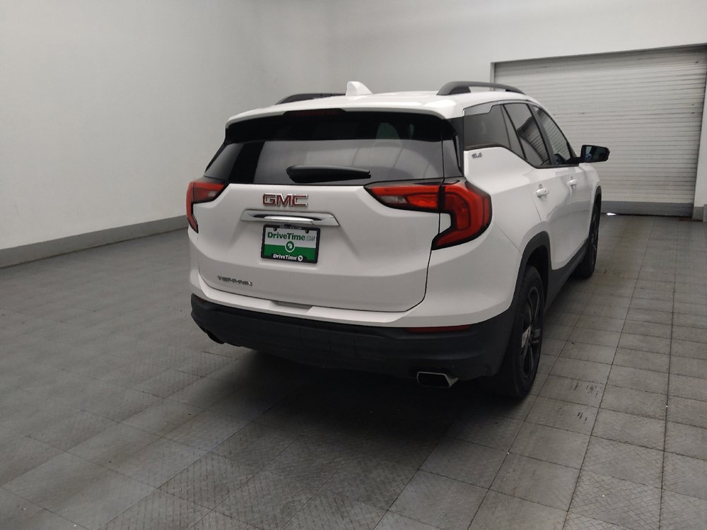 Used 2018 GMC Terrain SLE w/ Driver Convenience Package FWD image 9