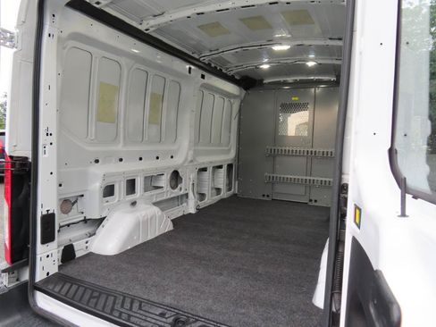 Used 2018 Ford Transit 350 148 Medium Roof RWD image 15