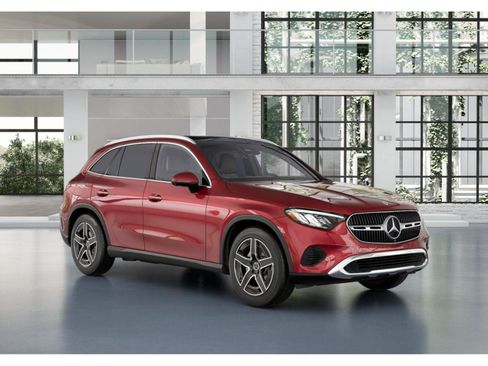 Used 2026 Mercedes-Benz GLC 300 4MATIC image 11