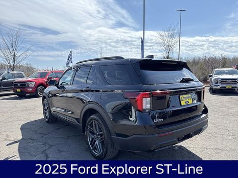 Used 2025 Ford Explorer ST-Line w/ Premium Package AWD/4WD image 9