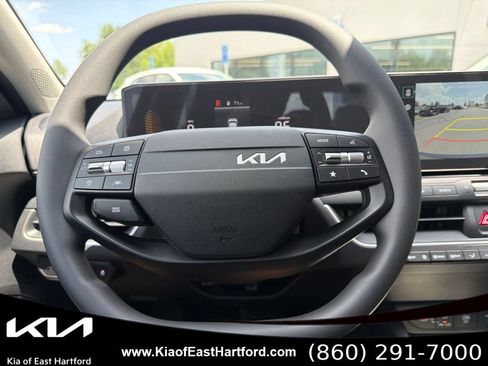 New 2026 Kia K4 FWD image 33