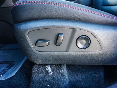 New 2026 Chevrolet Traverse RS w/ LPO, Floor Liner Package image 31