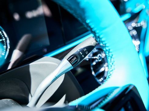 Used 2024 Rolls-Royce Ghost Base image 65