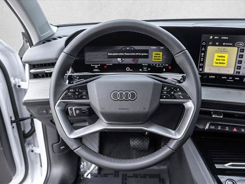 New 2026 Audi Q3 quattro 2.0T AWD/4WD image 13