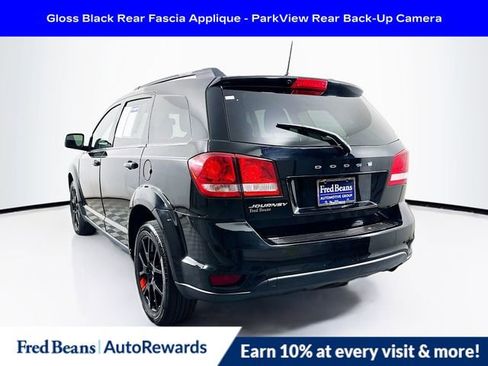 Used 2019 Dodge Journey SE w/ Blacktop Package FWD image 5