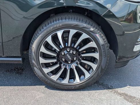 Certified 2024 Lincoln Navigator L Black Label AWD/4WD image 12