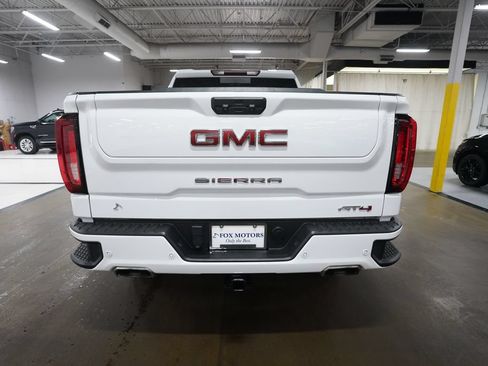Used 2023 GMC Sierra 1500 AT4 w/ AT4 Preferred Package AWD/4WD image 24