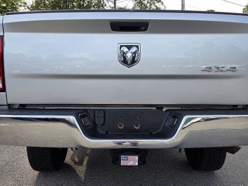 Used 2013 RAM 2500 Tradesman w/ Chrome Appearance Group AWD/4WD image 12