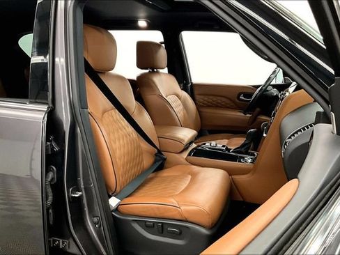Used 2022 INFINITI QX80 Sensory w/ Cargo Package AWD/4WD image 8