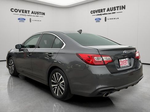 Used 2018 Subaru Legacy 2.5i Premium image 3