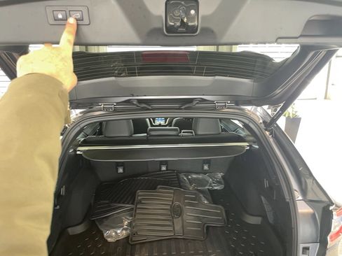 Used 2025 Subaru Outback Limited image 25