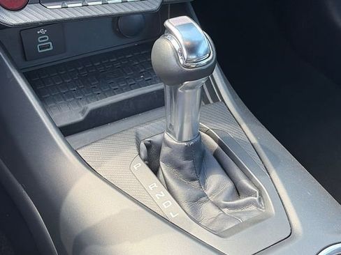 Used 2024 Ford Mustang Premium image 19