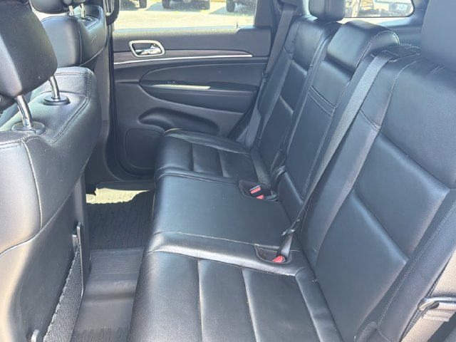 Used 2022 Jeep Grand Cherokee Limited AWD/4WD image 12