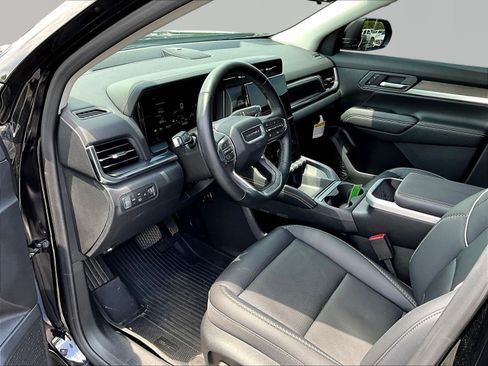 Used 2026 GMC Terrain Denali w/ LPO, Floor Liner Package AWD/4WD image 17