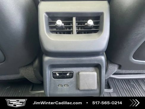 Certified 2025 Cadillac Optiq Luxury 2 w/ LPO, Floor Liner Package AWD/4WD image 17
