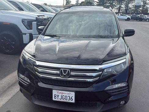 Used 2018 Honda Pilot EX-L image 2