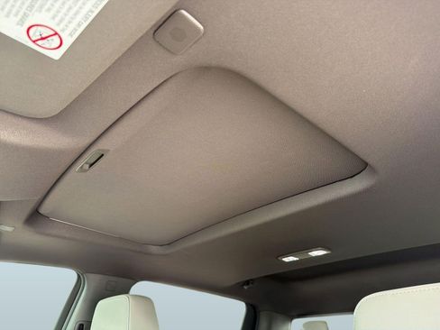 Certified 2022 Chevrolet Silverado 2500 LTZ w/ LTZ Convenience Package image 14