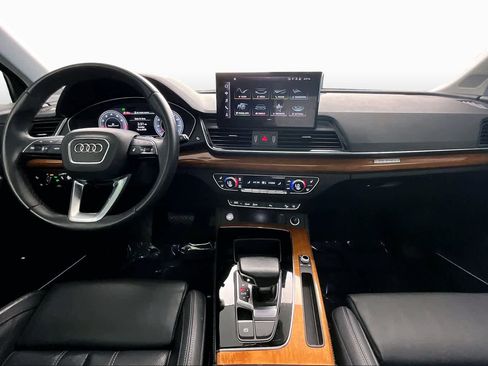 Used 2023 Audi Q5 2.0T Premium Plus w/ Premium Plus Package AWD/4WD image 16