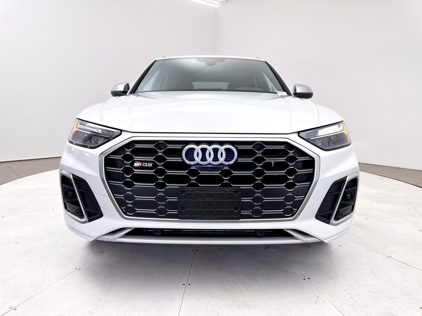 Used 2023 Audi SQ5 Premium Plus w/ Premium Plus Package AWD/4WD image 15