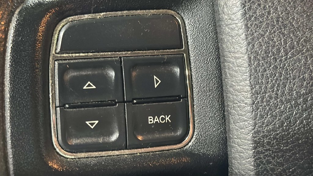 Used 2013 Dodge Journey FWD image 19