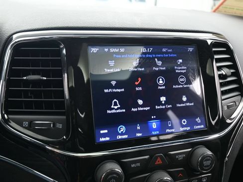 Used 2021 Jeep Grand Cherokee Limited RWD image 19