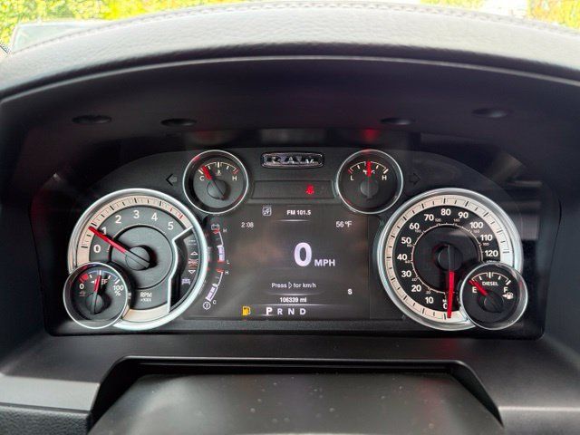 Used 2016 RAM 1500 Laramie w/ Convenience Group AWD/4WD image 26