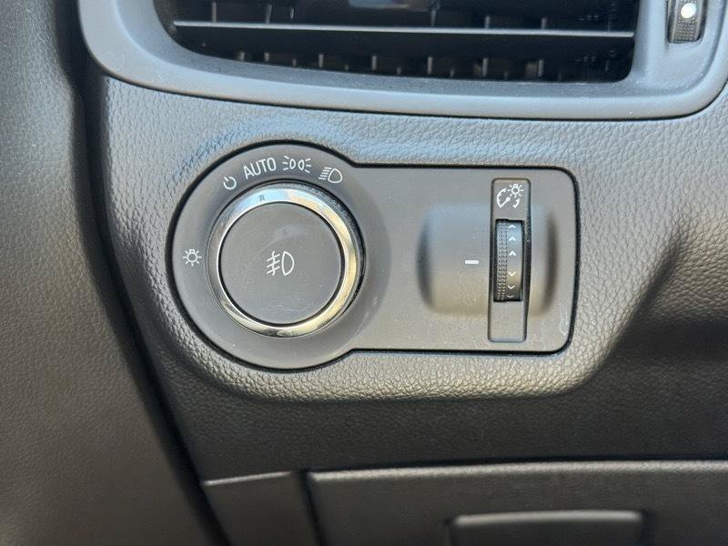 Used 2019 Buick Envision Essence AWD/4WD image 14