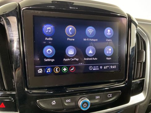Used 2023 Chevrolet Traverse LT AWD/4WD image 13