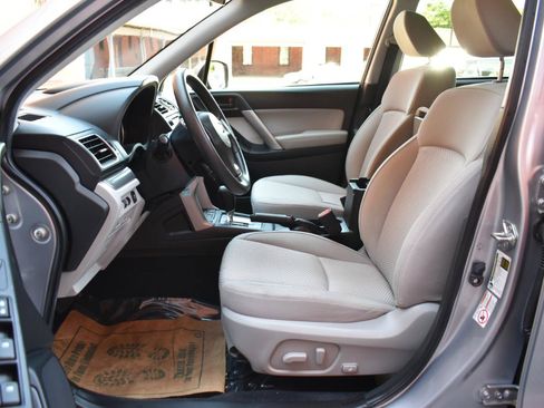 Used 2016 Subaru Forester 2.5i Premium w/ All-Weather Package AWD/4WD image 12
