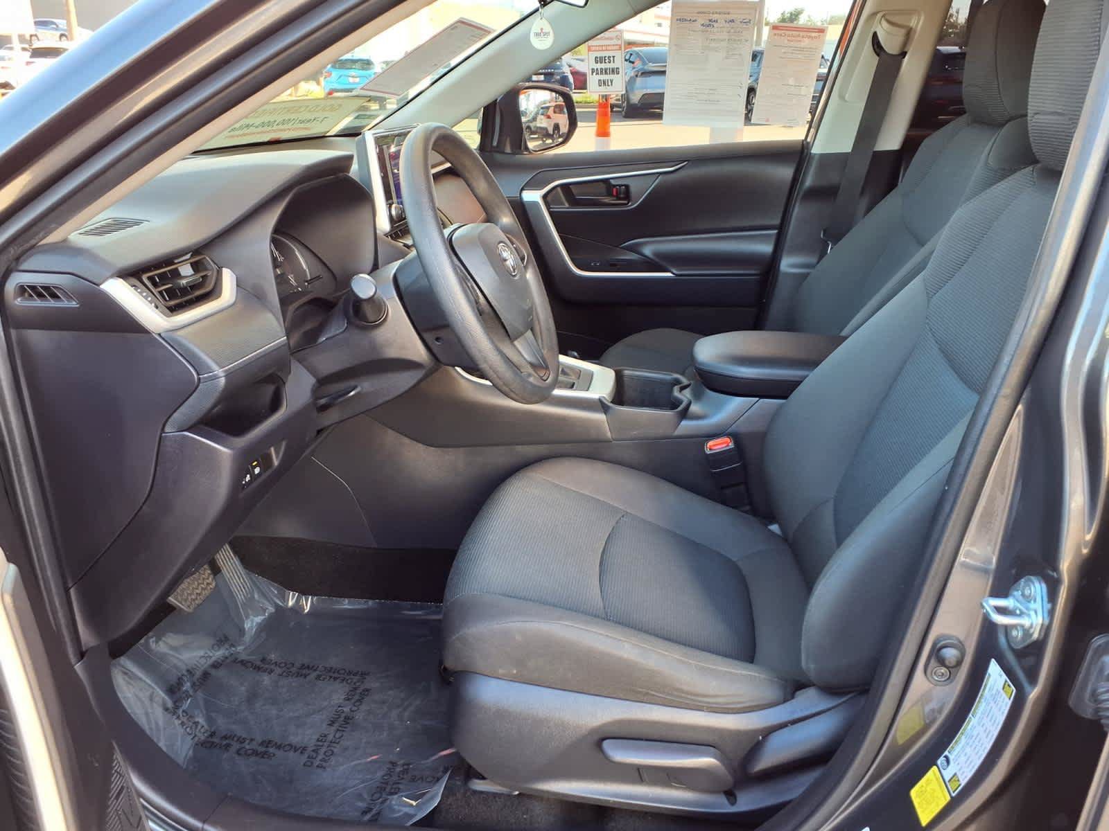 Certified 2025 Toyota RAV4 LE FWD image 16