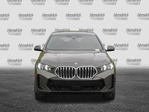 Certified 2026 BMW X6 xDrive40i AWD/4WD image 3