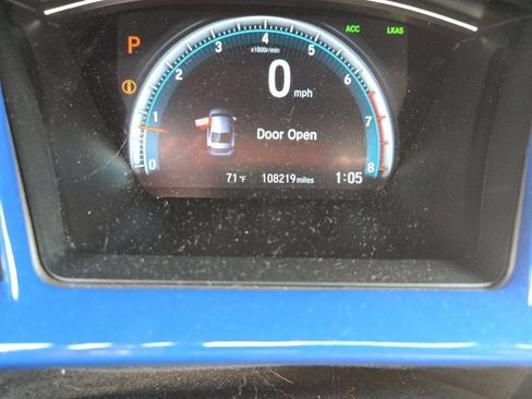 Used 2019 Honda Civic EX image 6