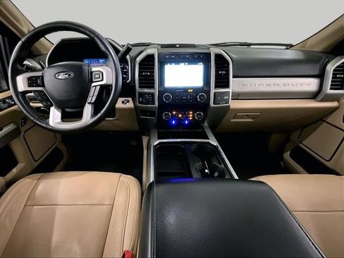 Used 2019 Ford F250 Lariat w/ Lariat Ultimate Package AWD/4WD image 15