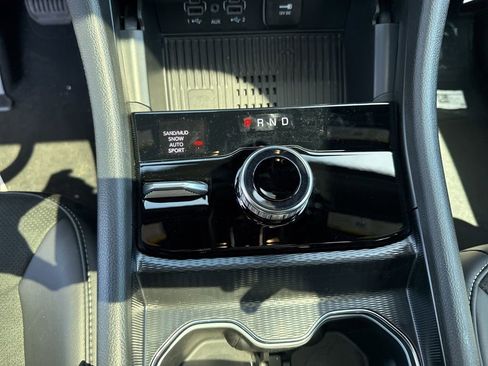 New 2026 Jeep Grand Cherokee Altitude AWD/4WD image 15