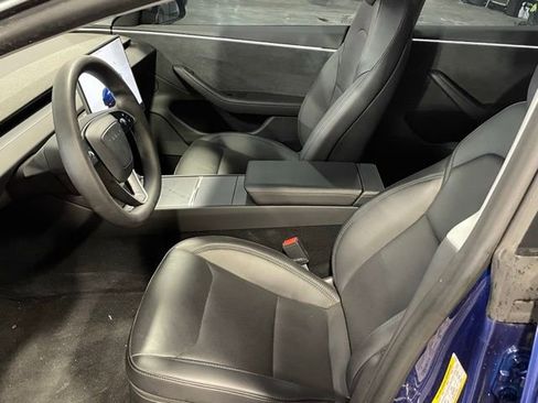 Used 2024 Tesla Model 3 Long Range image 10