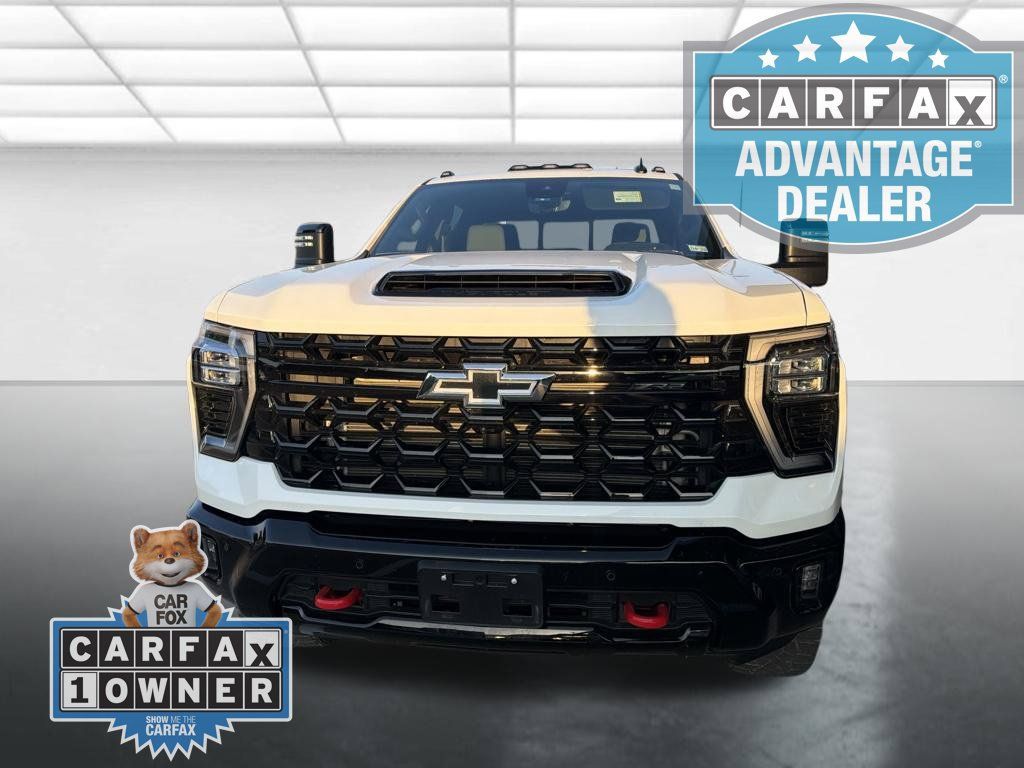 Used 2026 Chevrolet Silverado 2500 ZR2 w/ LPO, Dark Essentials Package AWD/4WD image 7