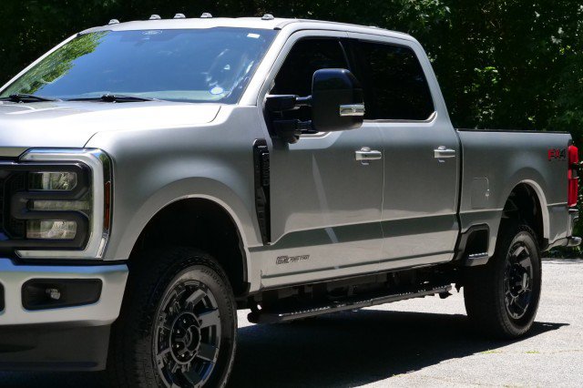 Used 2024 Ford F250 Lariat w/ Sport Appearance Package AWD/4WD image 36