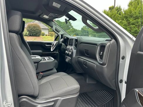 Used 2020 GMC Sierra 1500 SLE w/ SLE Value Package RWD image 35