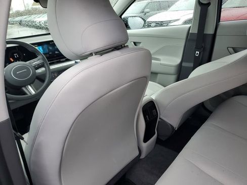 Used 2025 Hyundai Kona SEL image 16