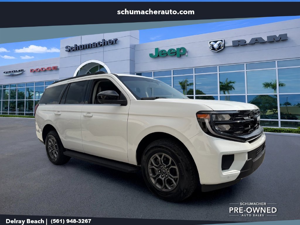 Used 2025 Ford Expedition Active RWD image 1