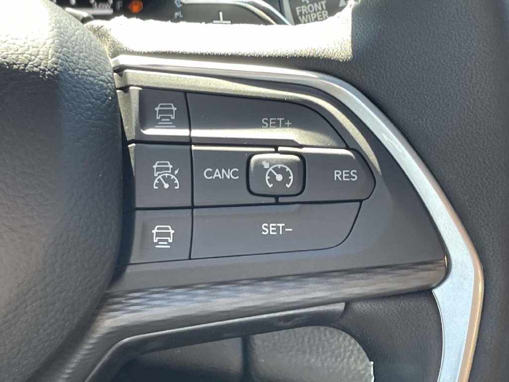 New 2027 Jeep Grand Cherokee Laredo X AWD/4WD image 32