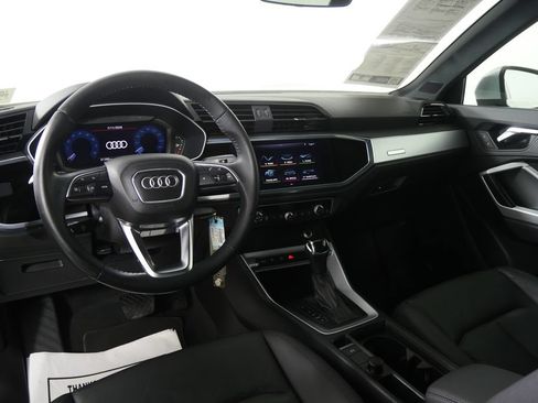 Used 2020 Audi Q3 2.0T Premium AWD/4WD image 18