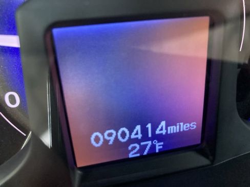 Used 2011 Honda Insight EX image 11