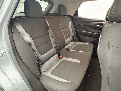 Used 2025 Chevrolet TrailBlazer LT FWD image 30