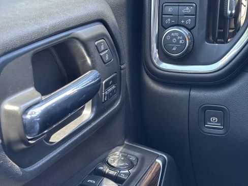 Used 2020 Chevrolet Silverado 2500 High Country w/ Z71 Off-Road Package AWD/4WD image 26