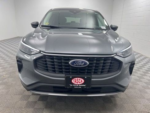New 2026 Ford Escape Active w/ Cold Weather Package AWD/4WD image 3